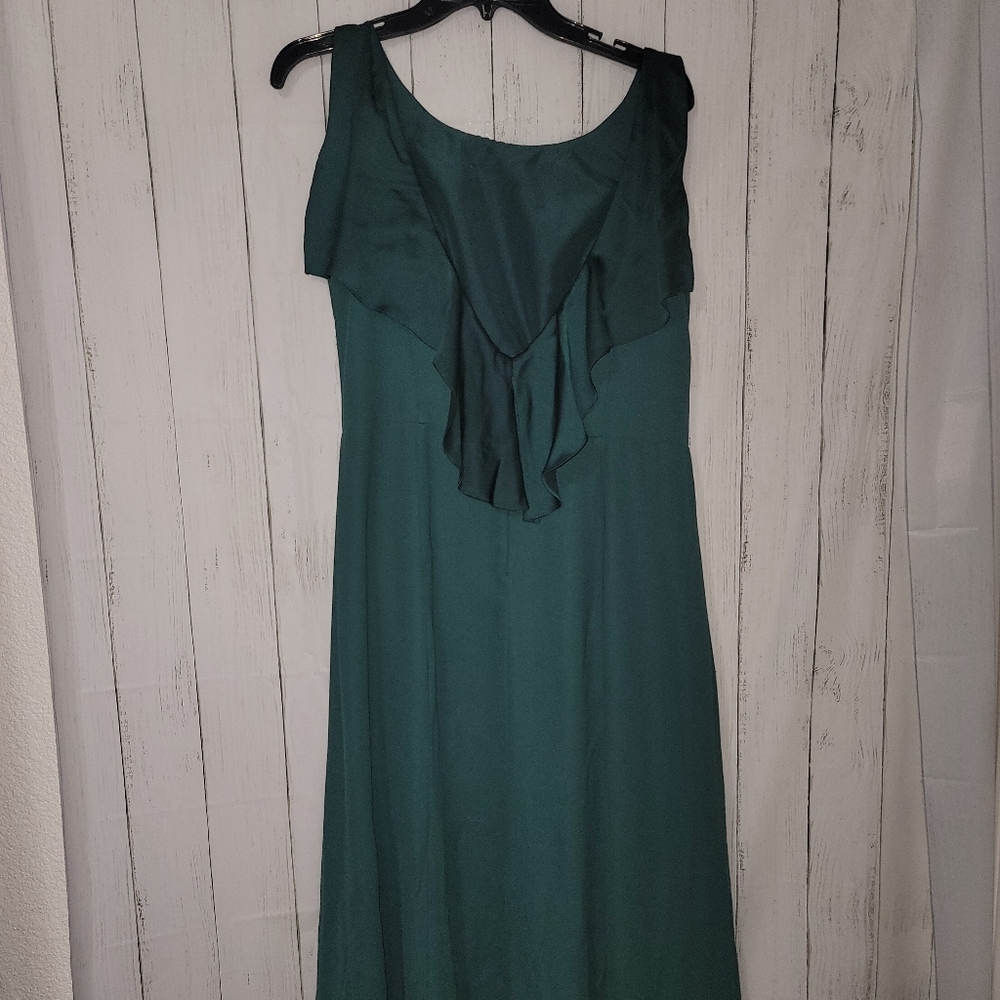 White by Vera Wang green thigh slit ruffle open ba